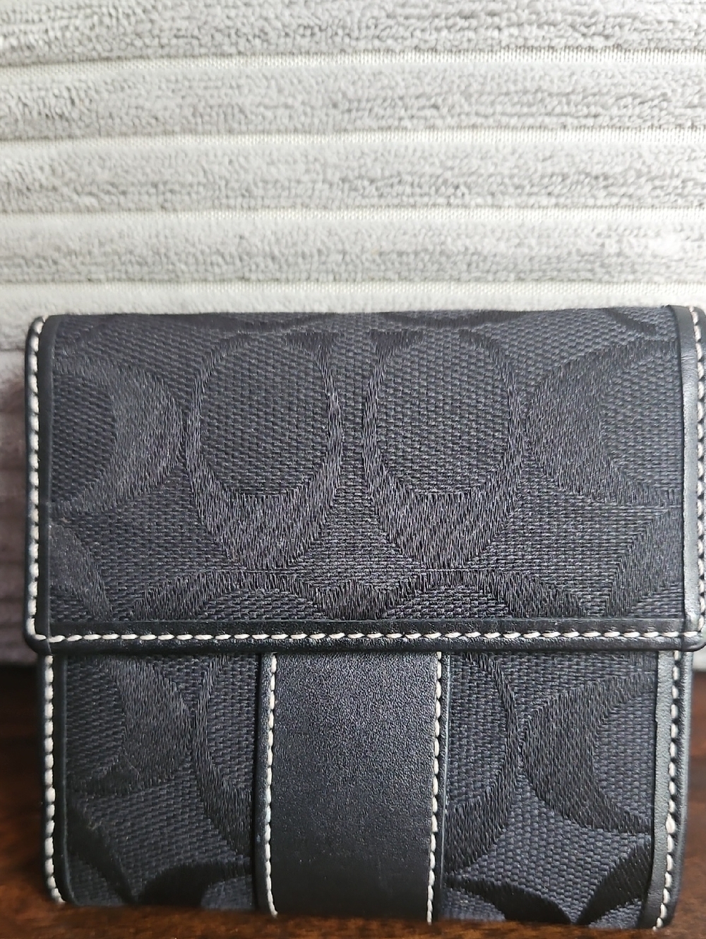 Coach Signature Canvas & Leather Bifold Black Wallet.